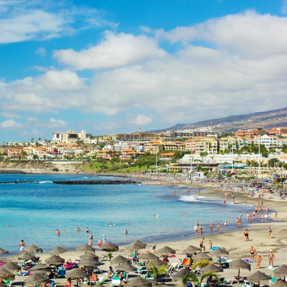 Brisas Seaview - *