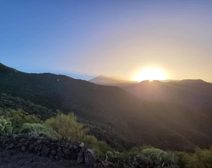 Hikers Haven Courtyard Tamaimo Tenerife El Molledo