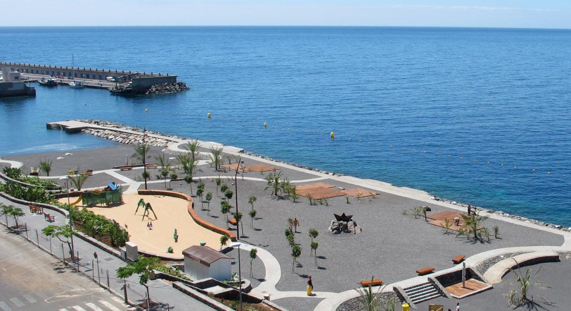 Apartment Maravilloso Duplex Frente Al Mar Con Parking Propio A Pie De Playa