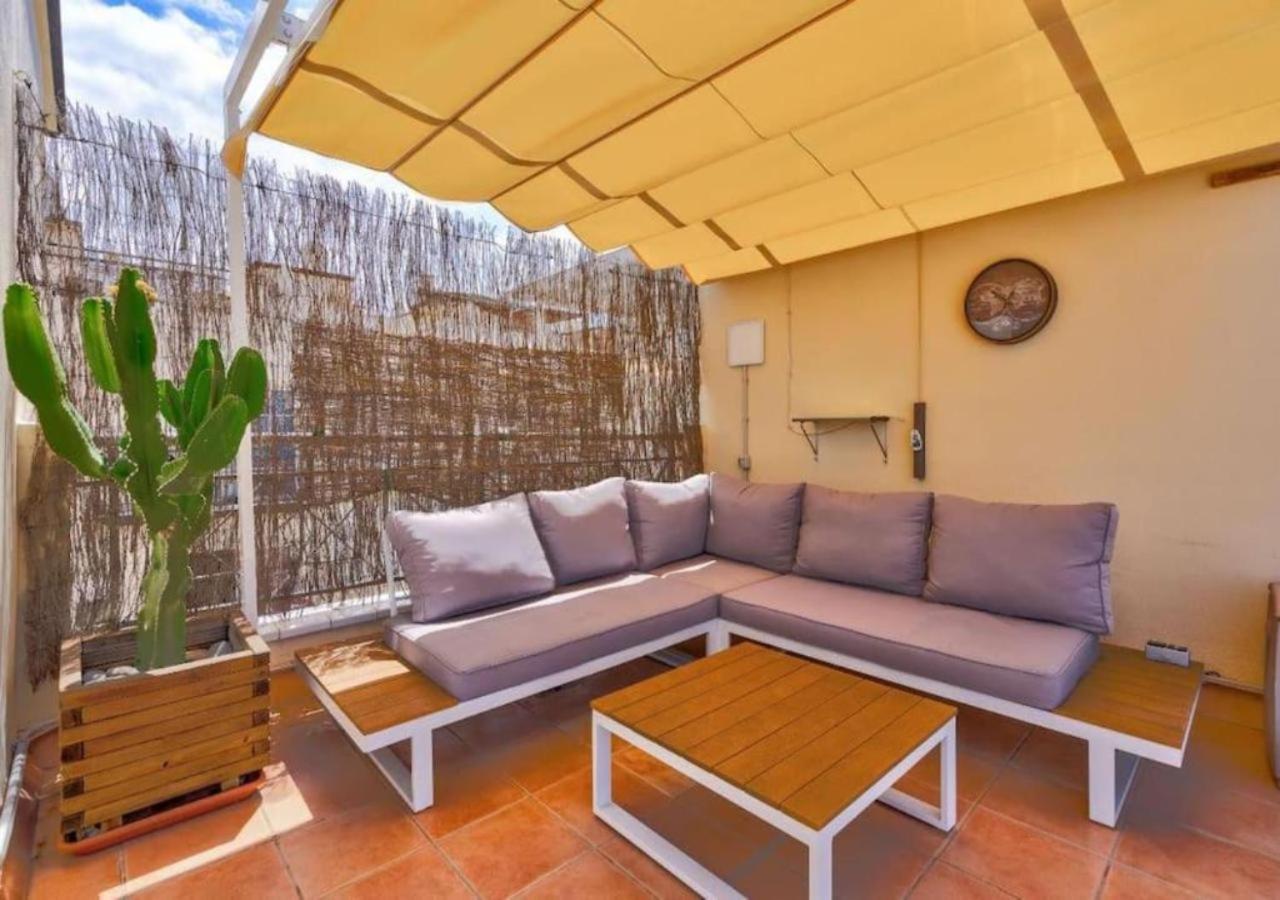 Apartamento Panoramic Paradise: Stunning 3-bedroom Retreat *