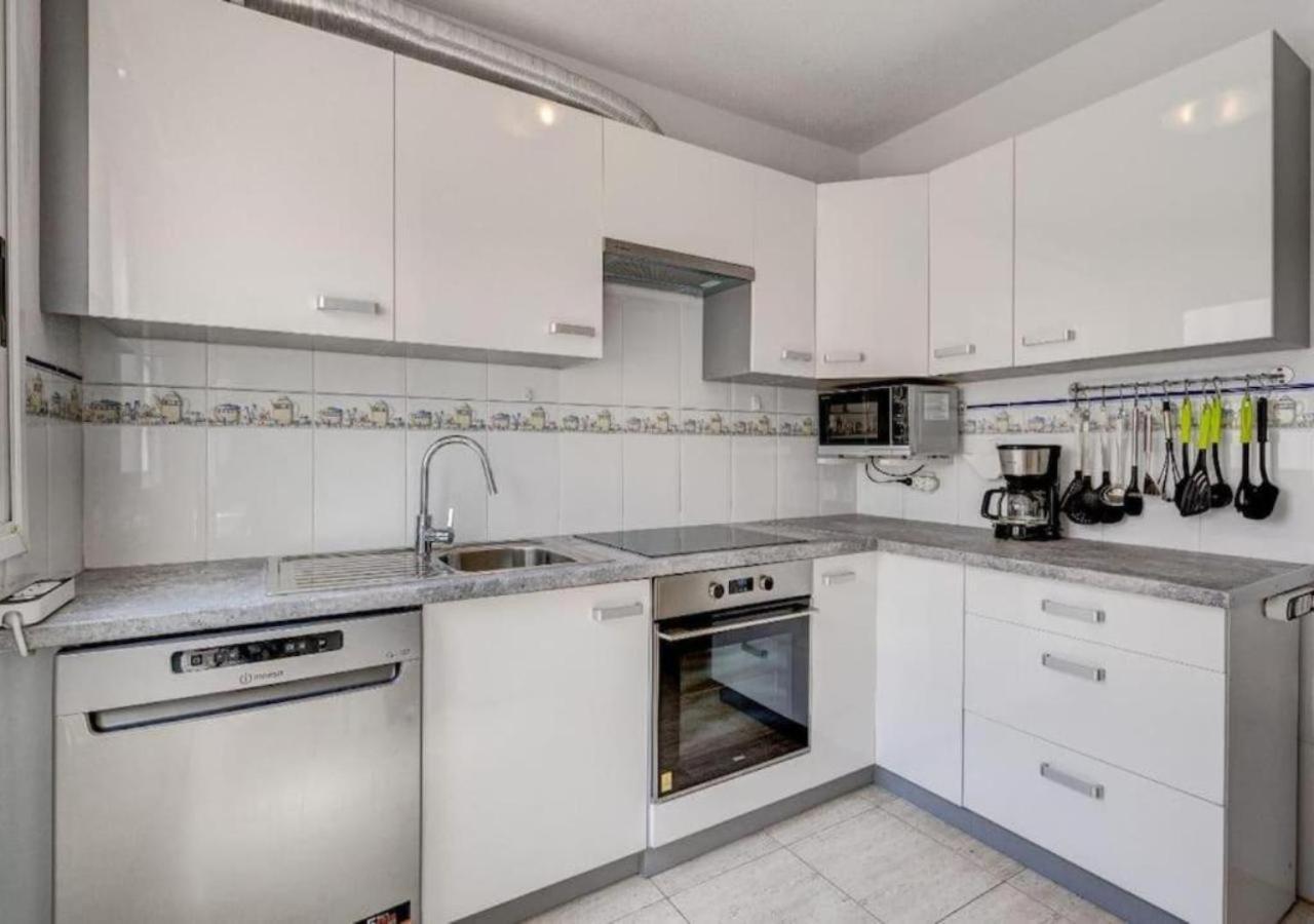 Panoramic Paradise: Stunning 3-bedroom Retreat Callao Salvaje