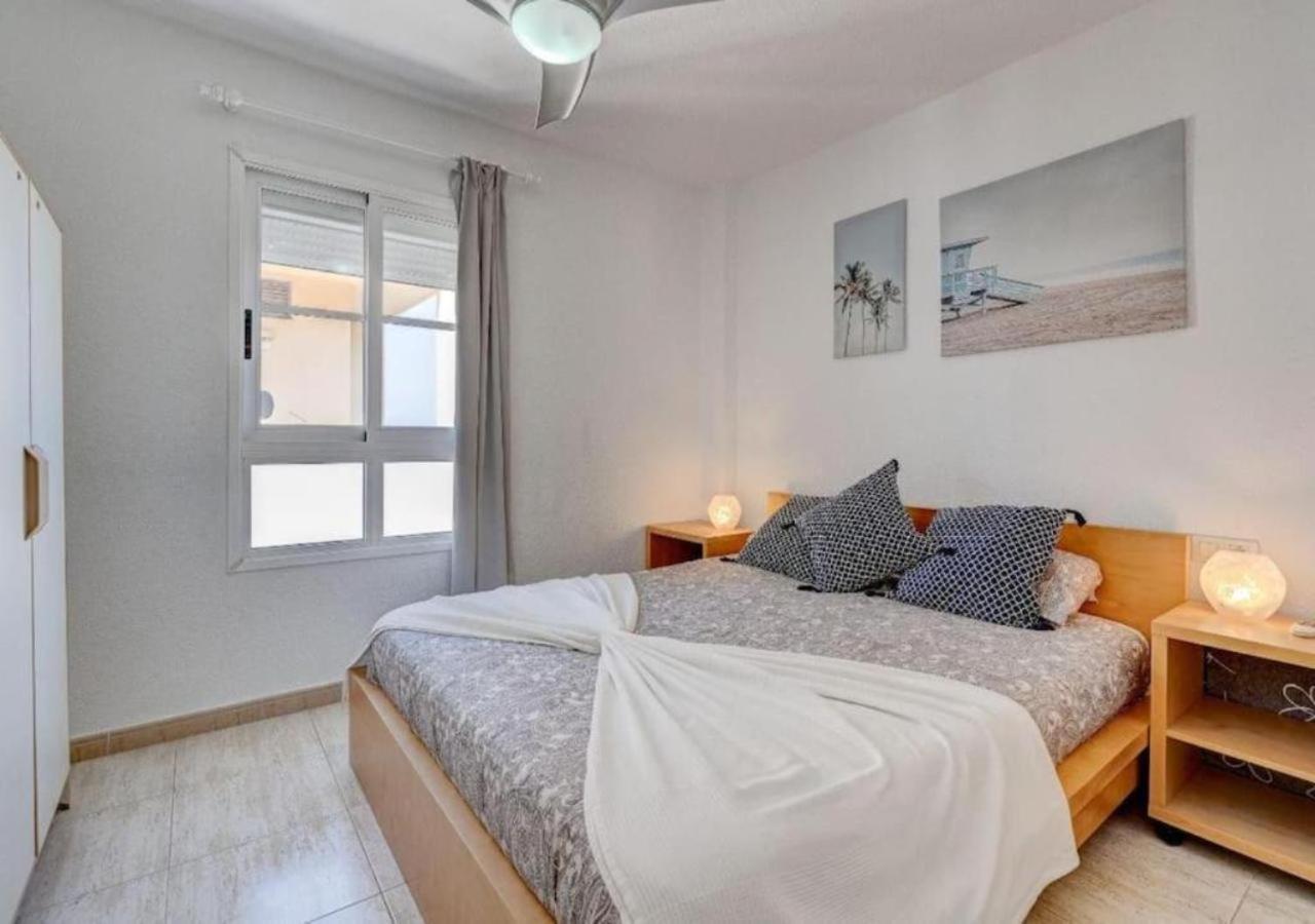 Panoramic Paradise: Stunning 3-bedroom Retreat Apartamento