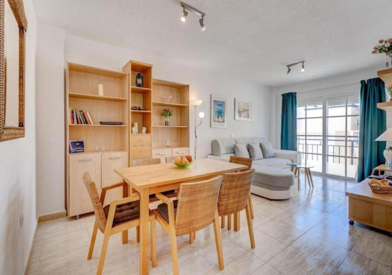 Apartamento Panoramic Paradise: Stunning 3-bedroom Retreat Callao Salvaje