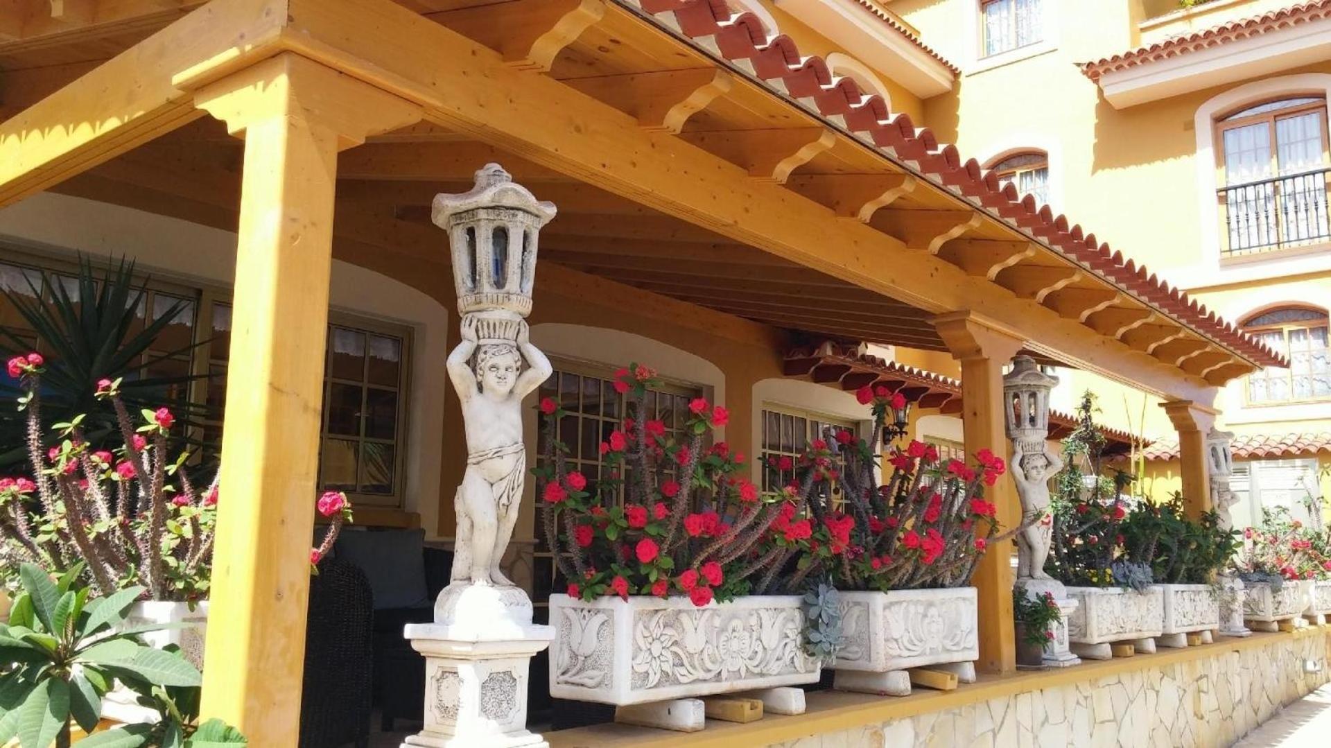 Fuer 2 Personen Und 1 Kind In Icod De Vinos, Teneriffa