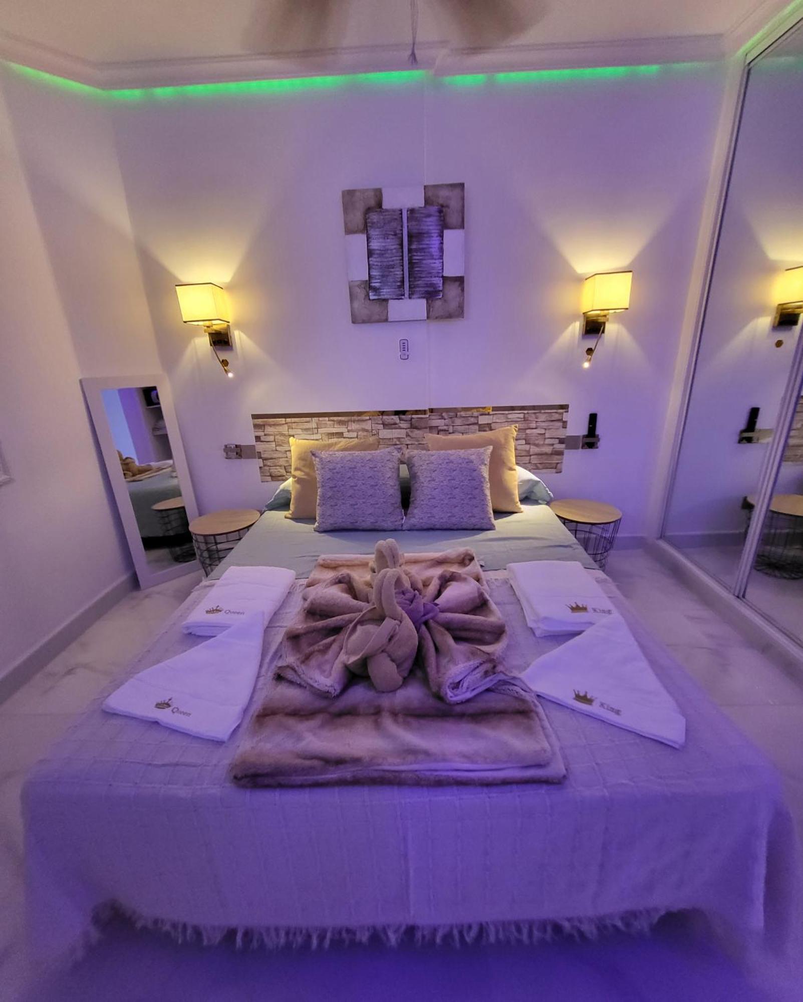Moderno Y Luminoso Atico Con Vistas Y Piscina Apartment *