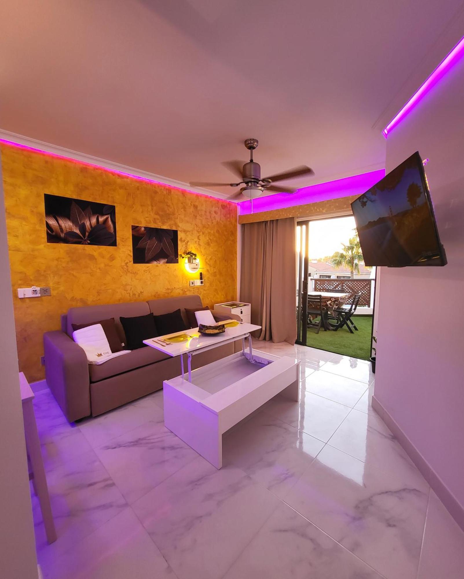 Apartment Moderno Y Luminoso Atico Con Vistas Y Piscina *