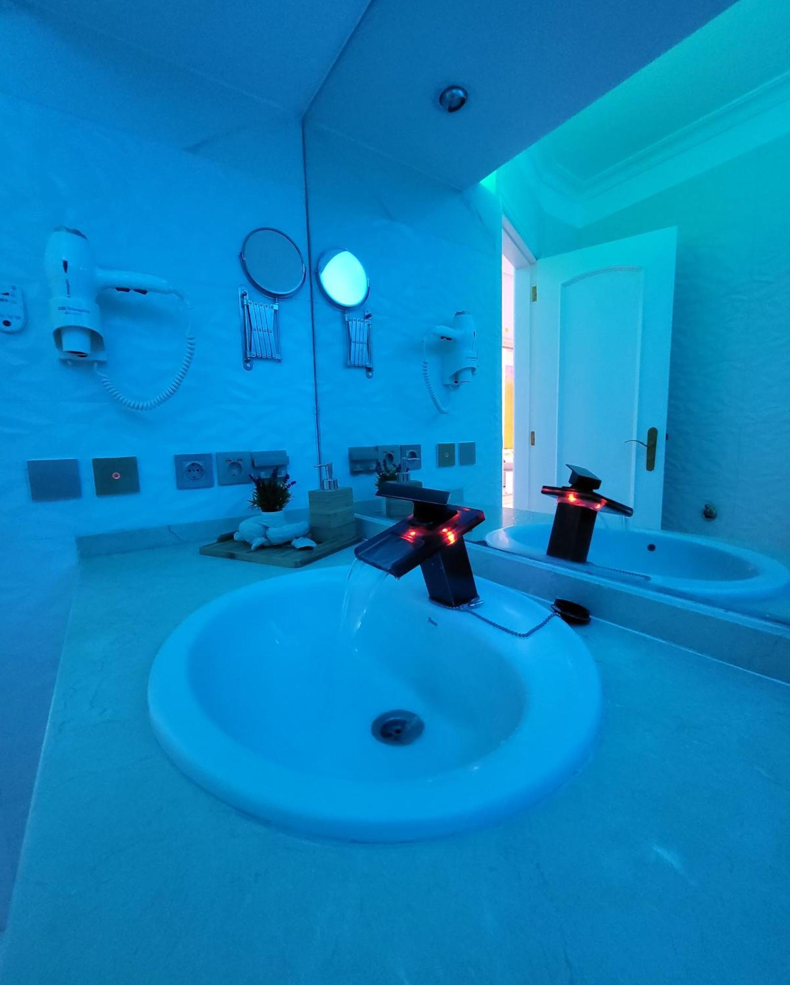 Moderno Y Luminoso Atico Con Vistas Y Piscina San Miguel de Abona