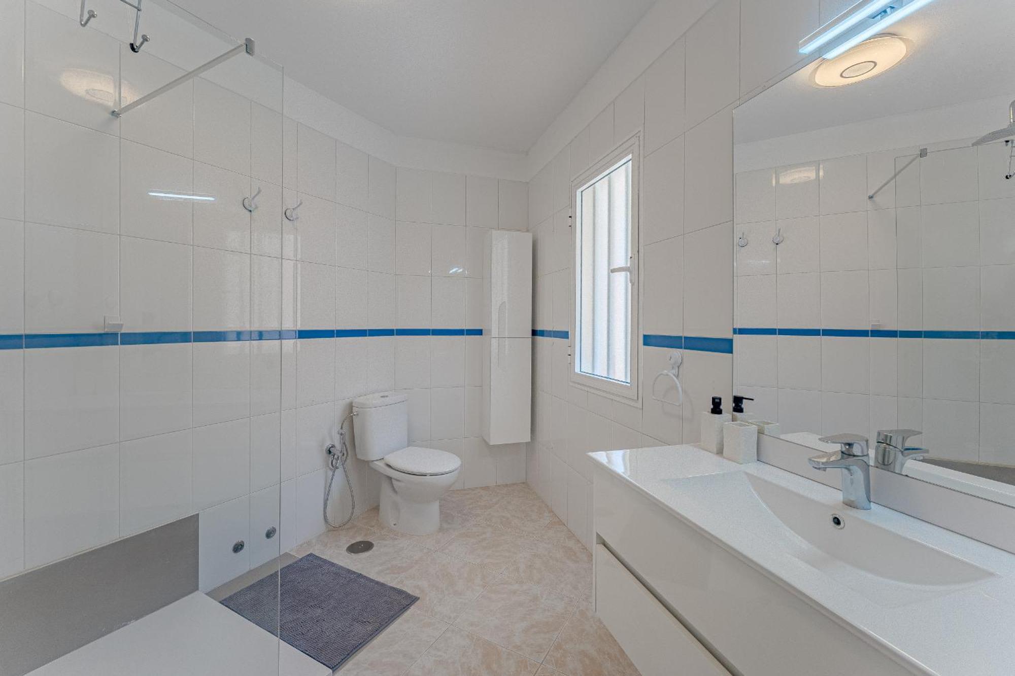Apartamento Front Ocean Lovely Modern Cozy