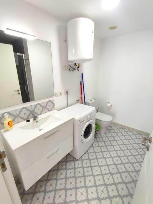Apartamento Near The Ocean In Playa San Juan