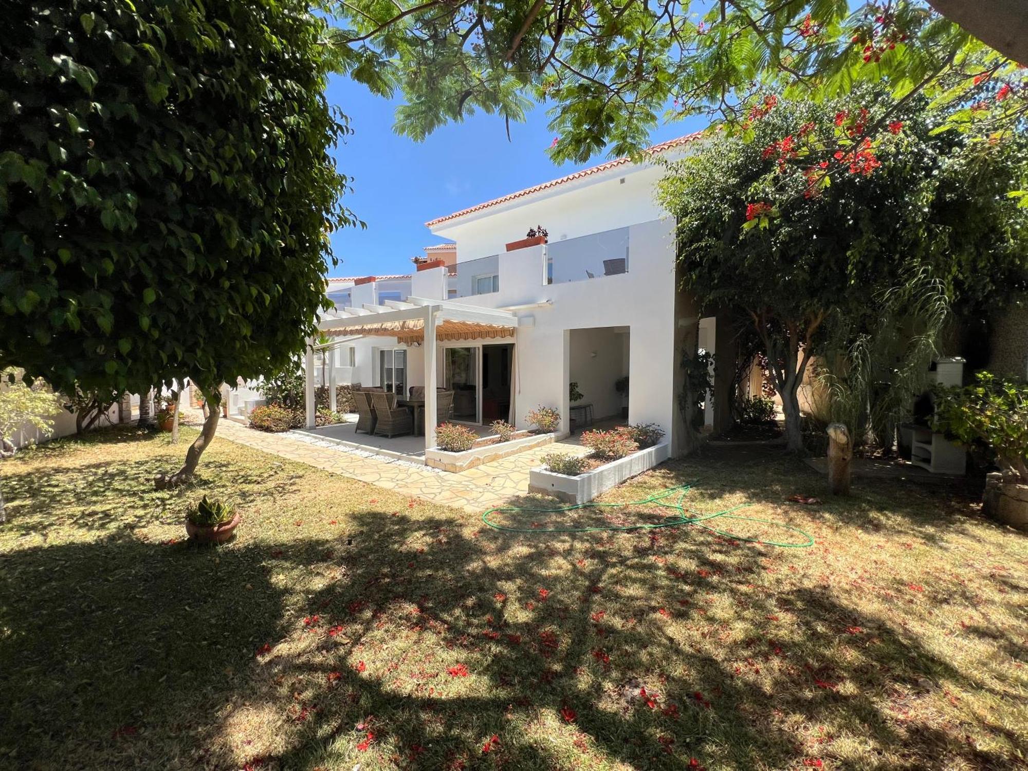 Villa Eden By Altamarhomes *