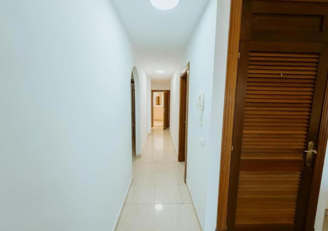 Seaview 2 Bedroom Play Paraiso Pool & Wifi In Apartamento Costa Adeje (Tenerife)