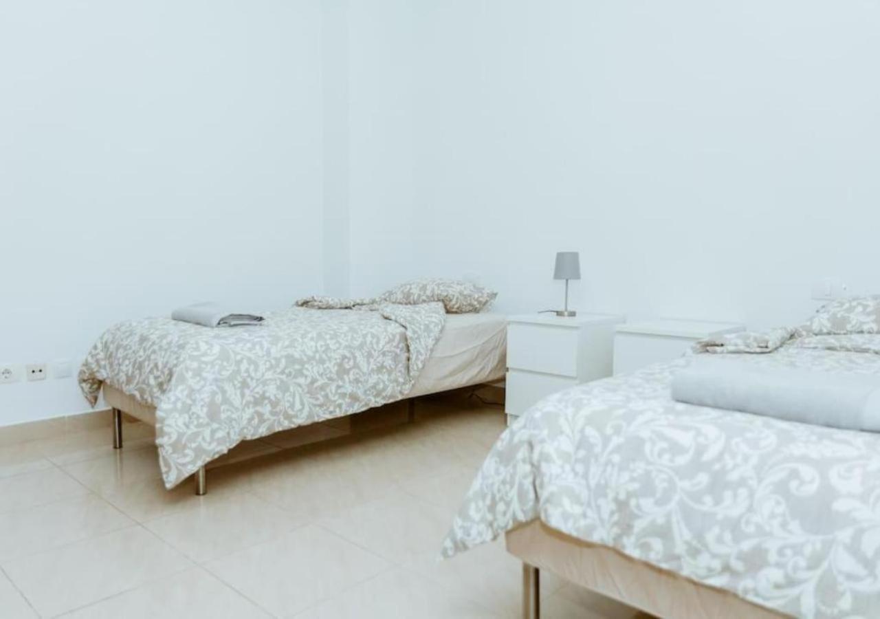Seaview 2 Bedroom Play Paraiso Pool & Wifi In Apartamento *