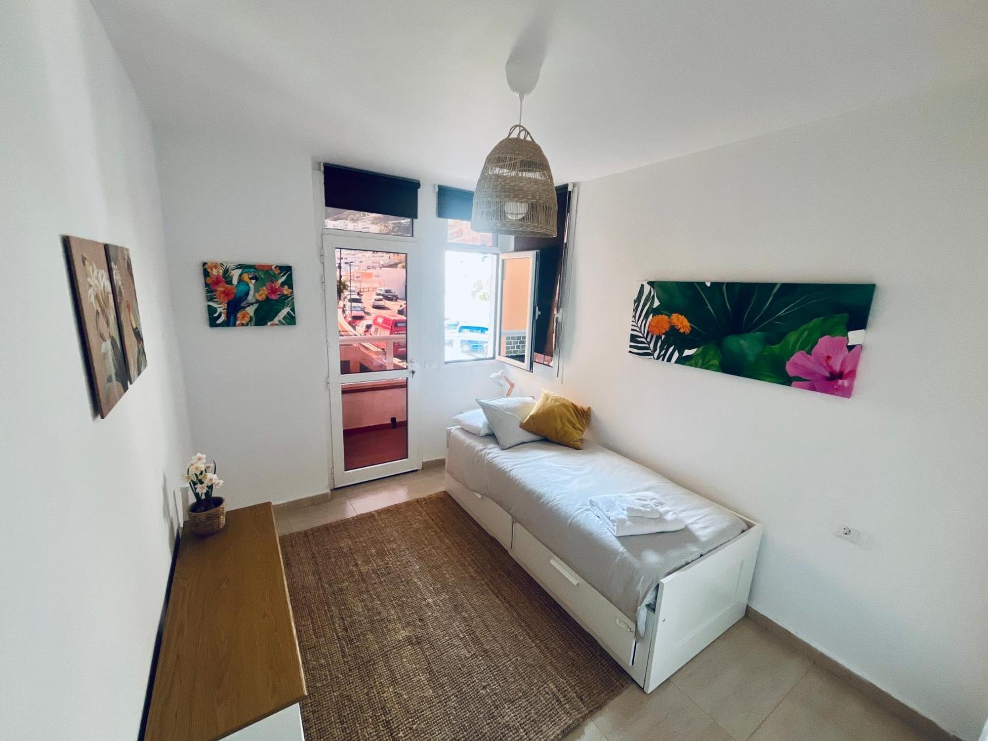 Familiar And Relax In Tenerife Apartment