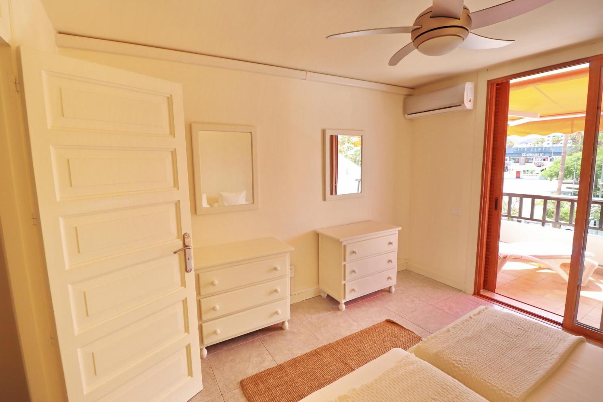 Parque Santiago Ii 122 By Tenerife & Sales Appartement