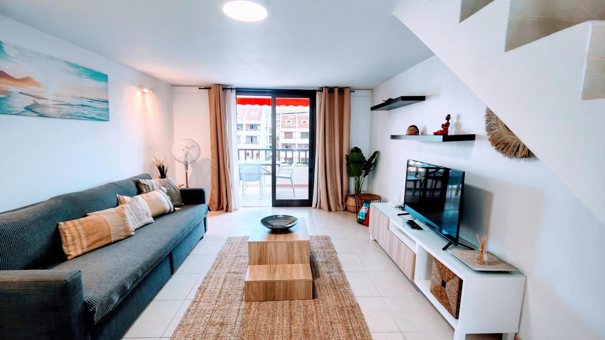 Apartment Duplex Michelle Parque Santiago I En Playa De Americas