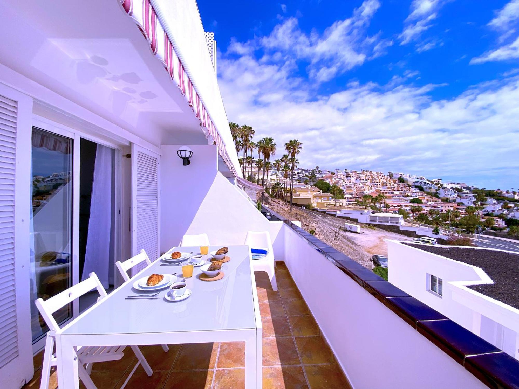 Tropicalidays Sunshine Escape * Costa Adeje (Tenerife)