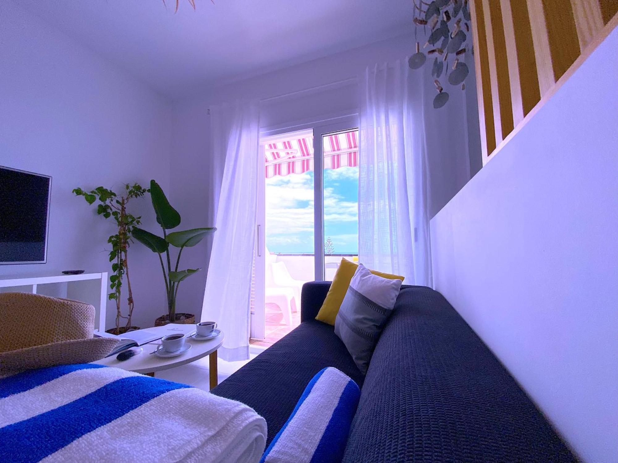Tropicalidays Sunshine Escape Apartment *