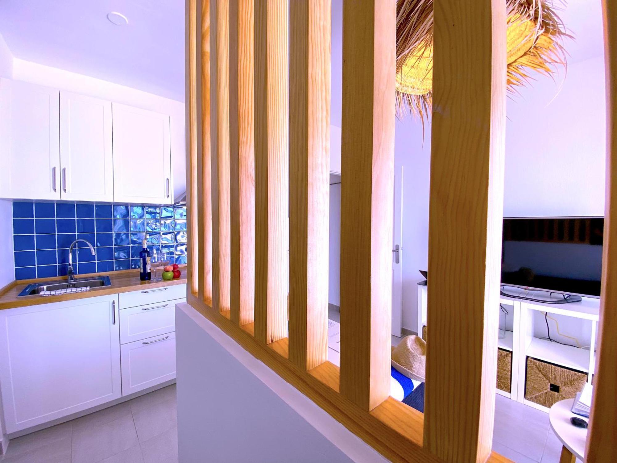 Tropicalidays Sunshine Escape Apartment *