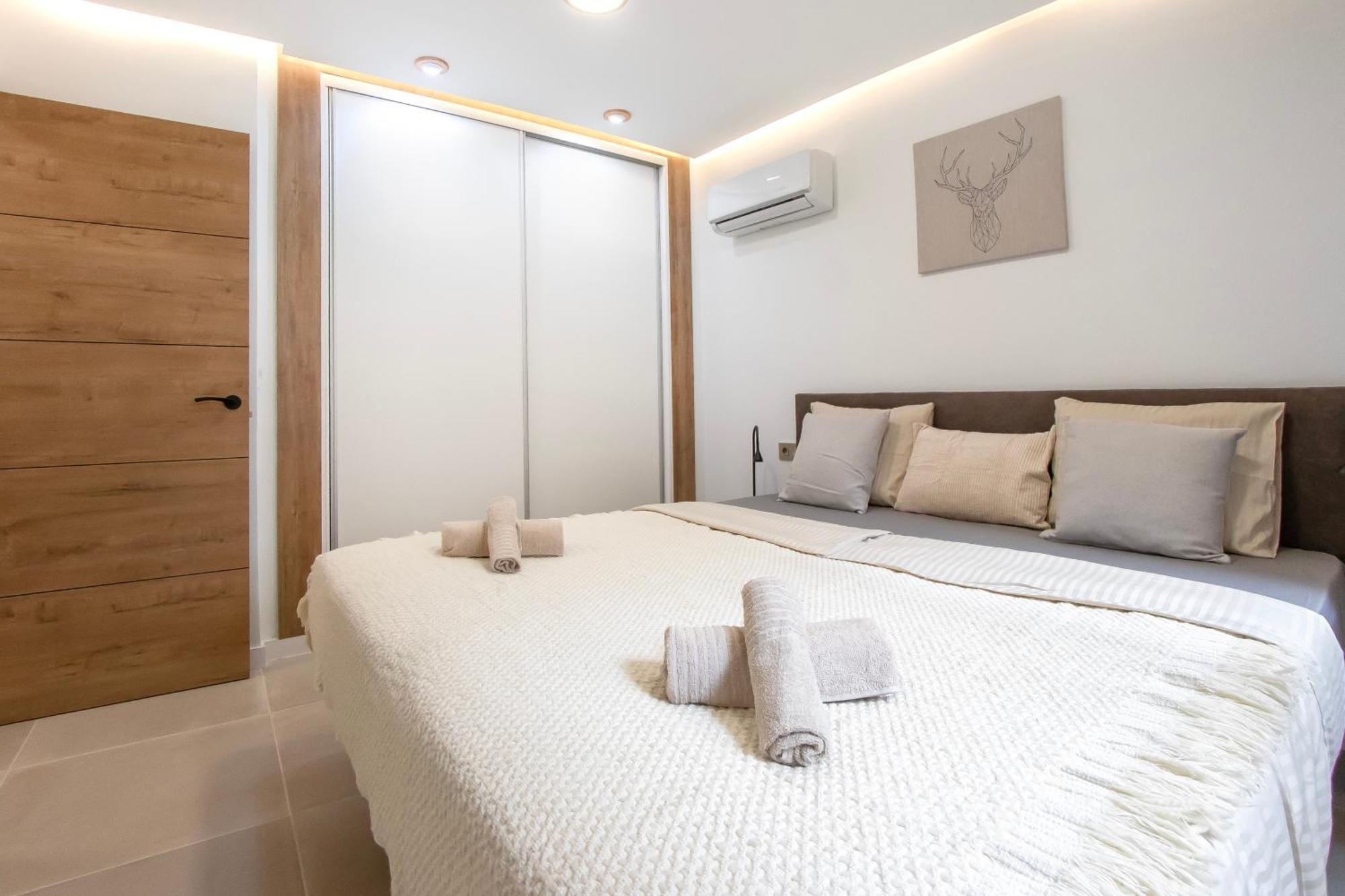 Holiday home Newly Renovated, Luxurious With A Heated Pool, 259 San Miguel de Abona