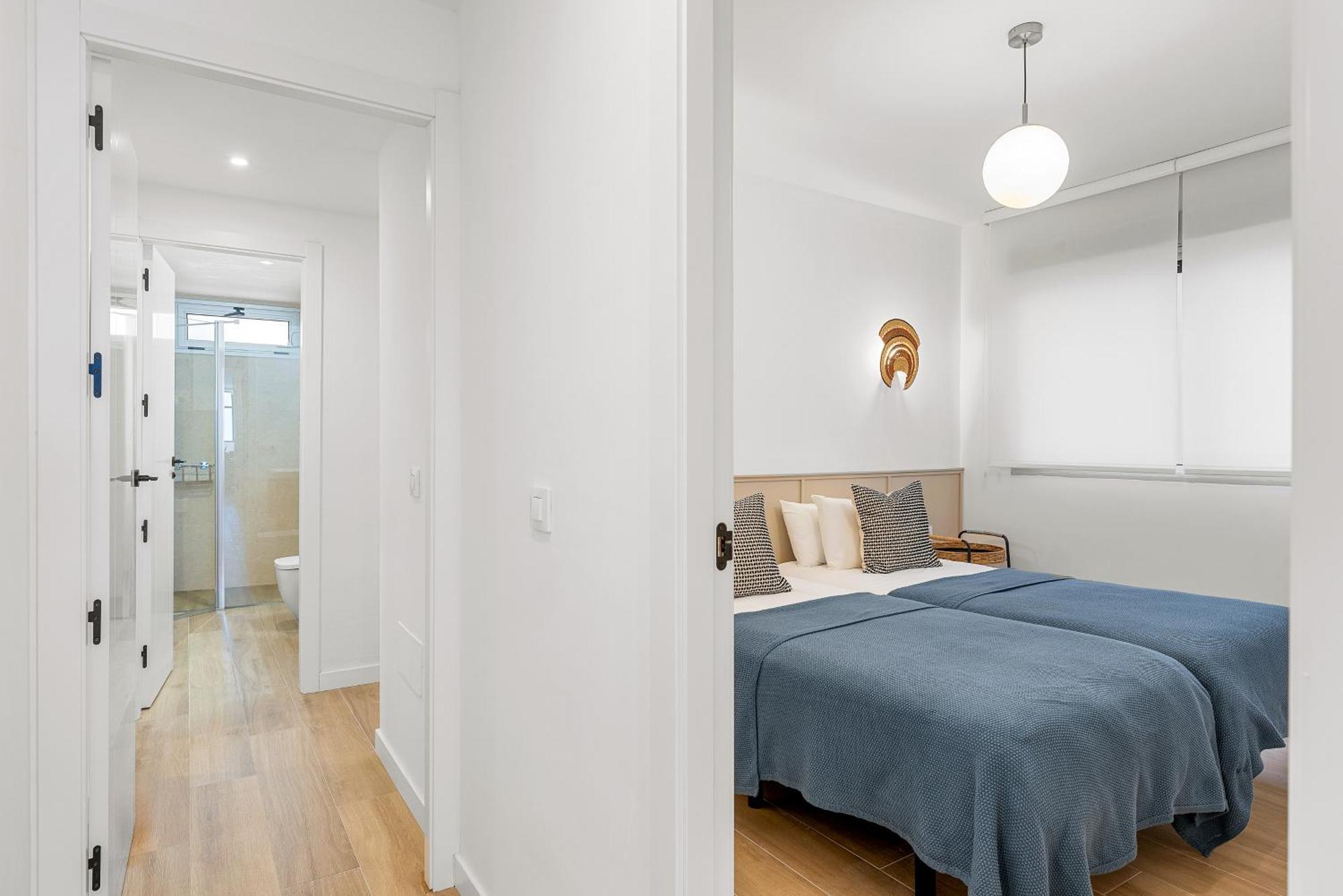 Stylish With Stunning Views & Parking Apartamento
