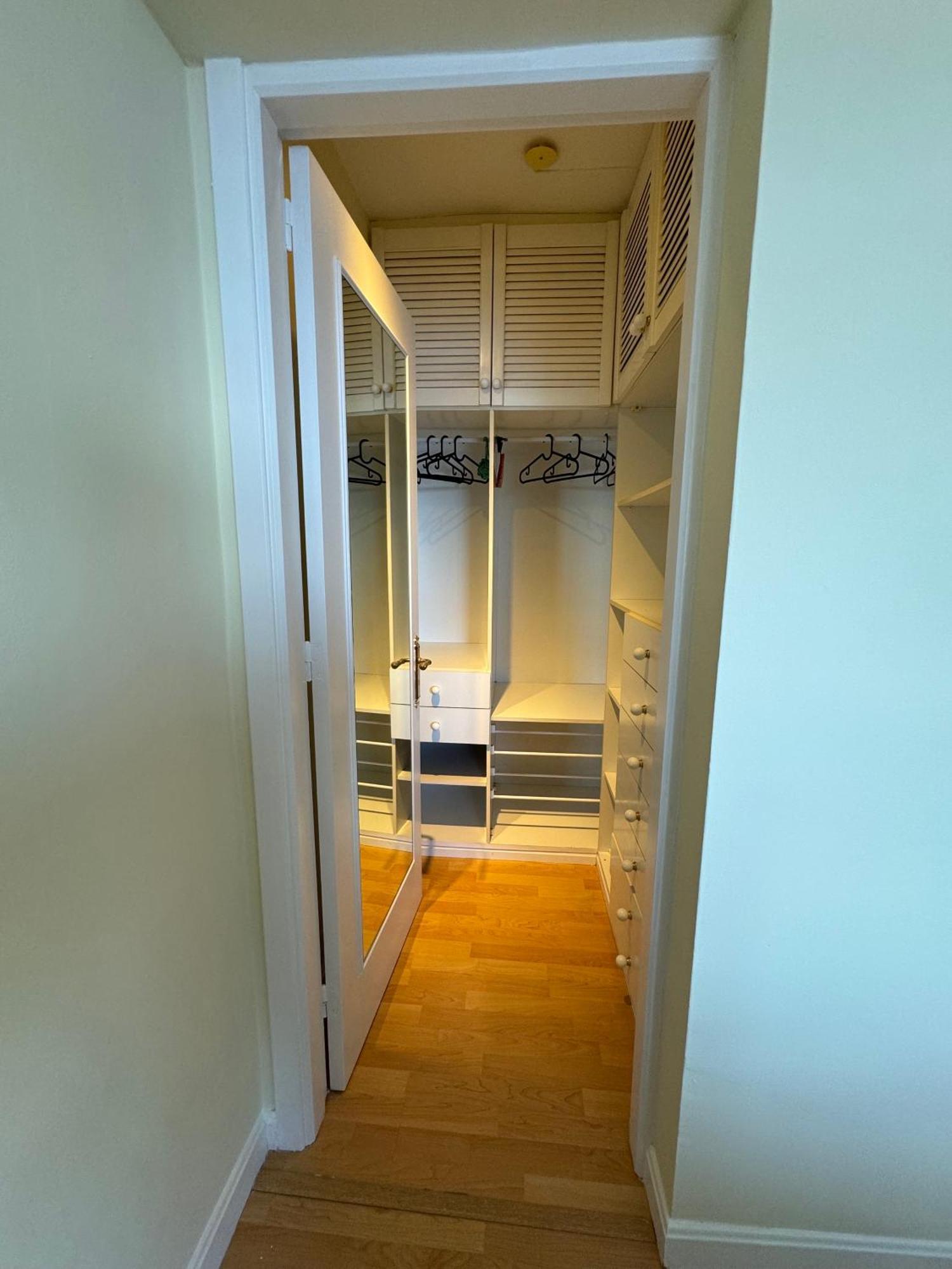 Apartment Maravilloso Duplex Frente Al Mar Con Parking Propio A Pie De Playa
