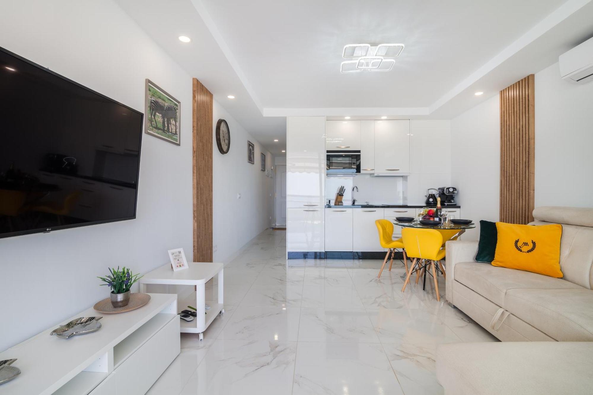 Ponderosa 611, Americas, One Bedroom With Large Terrace And Ocean View, Next To Siam Park Apartment *