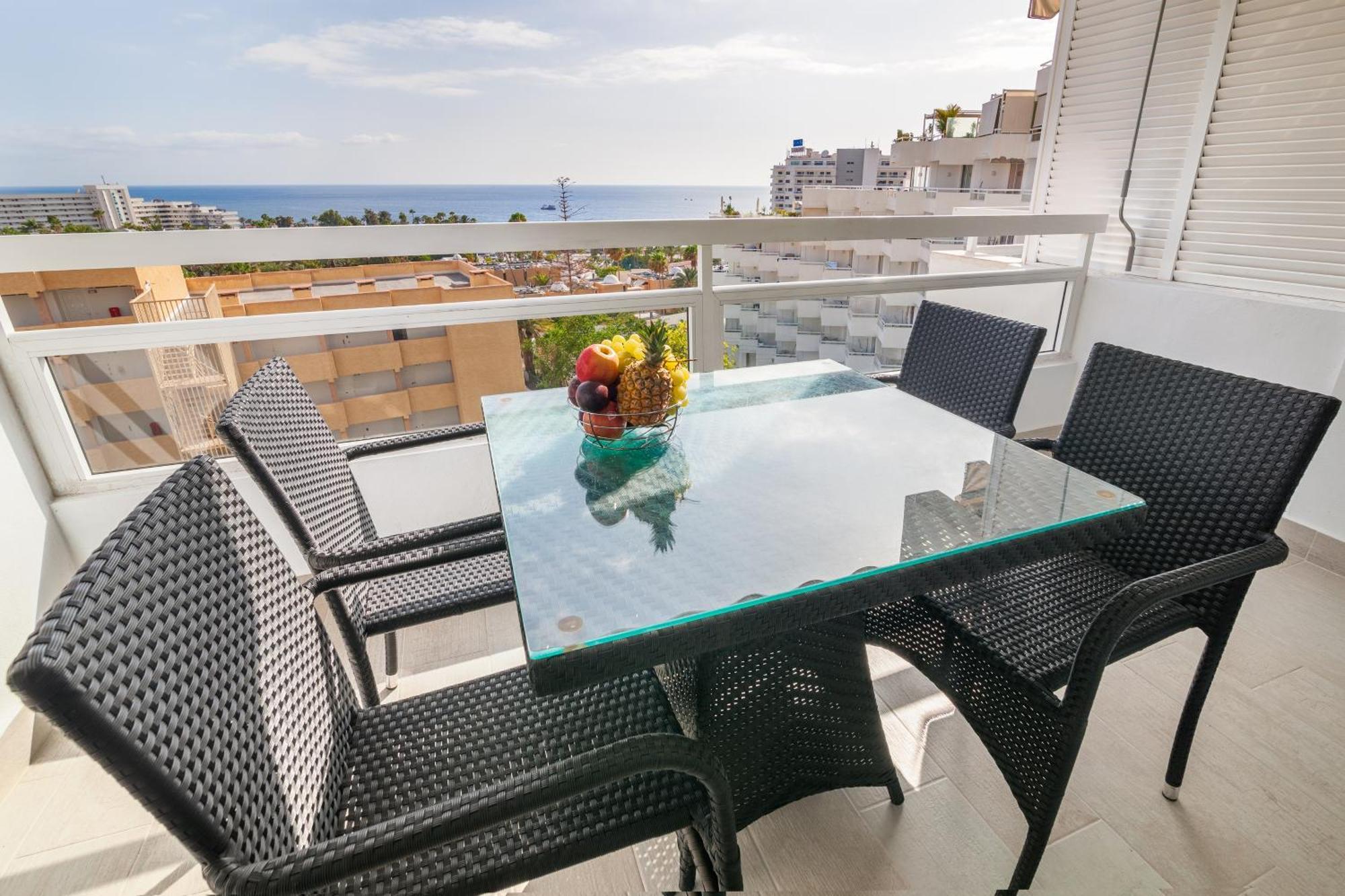 Apartment Ponderosa 611, Americas, One Bedroom With Large Terrace And Ocean View, Next To Siam Park *