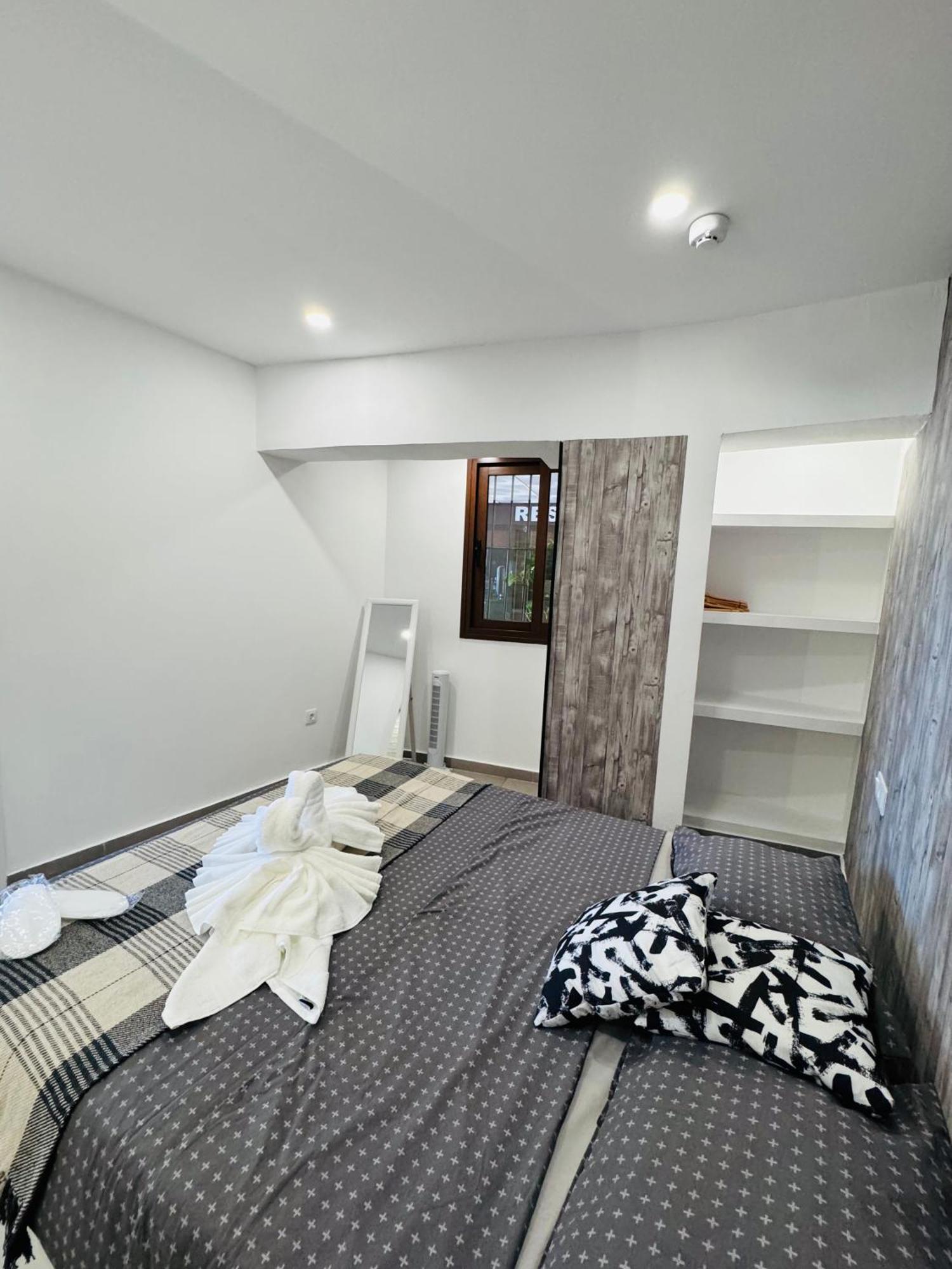 Apartment Americas And Nightlife