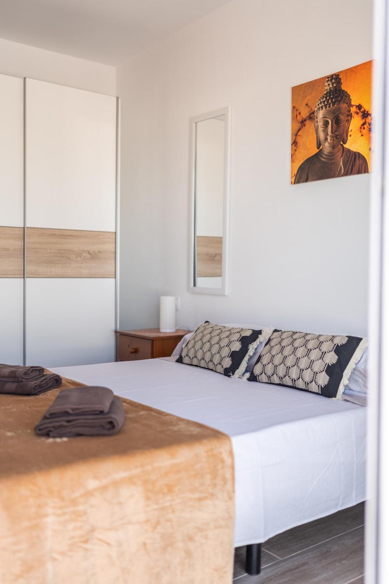 Apartamento Atico Centrico Con Terraza Privada