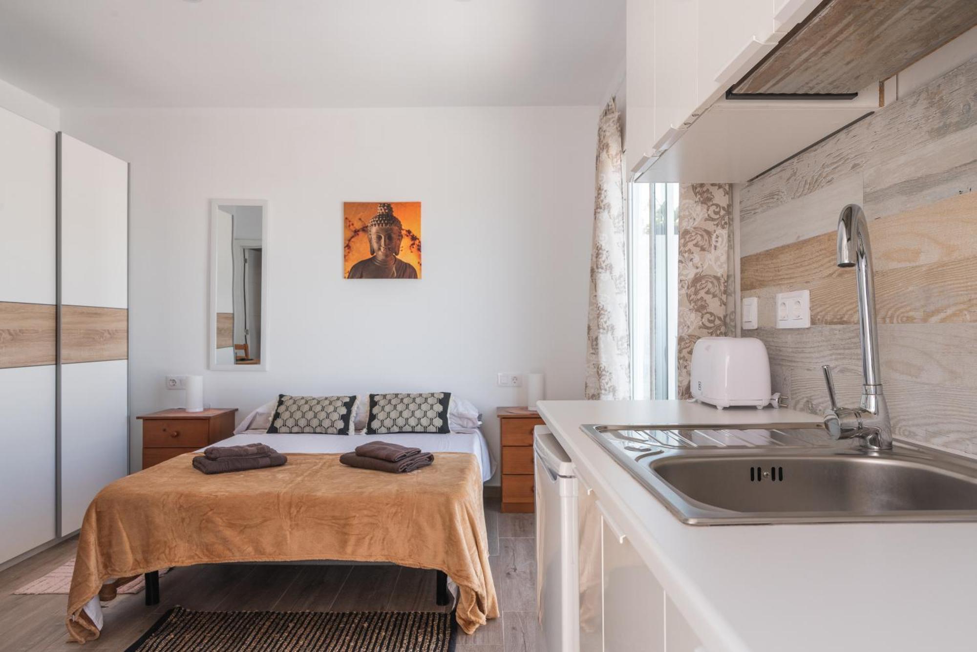 Atico Centrico Con Terraza Privada *
