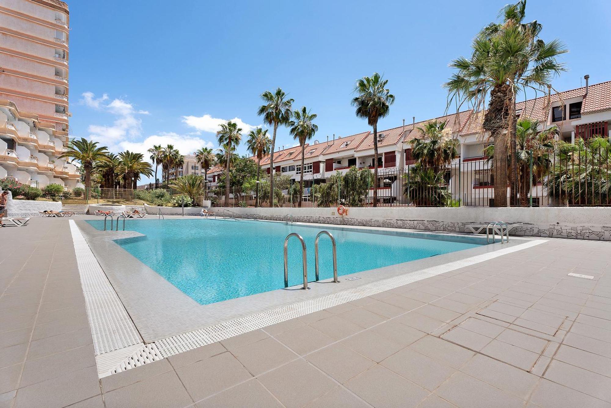 Apartment Bonito Apto Playa Americas Aptos Playa Honda By Paramount Holidays