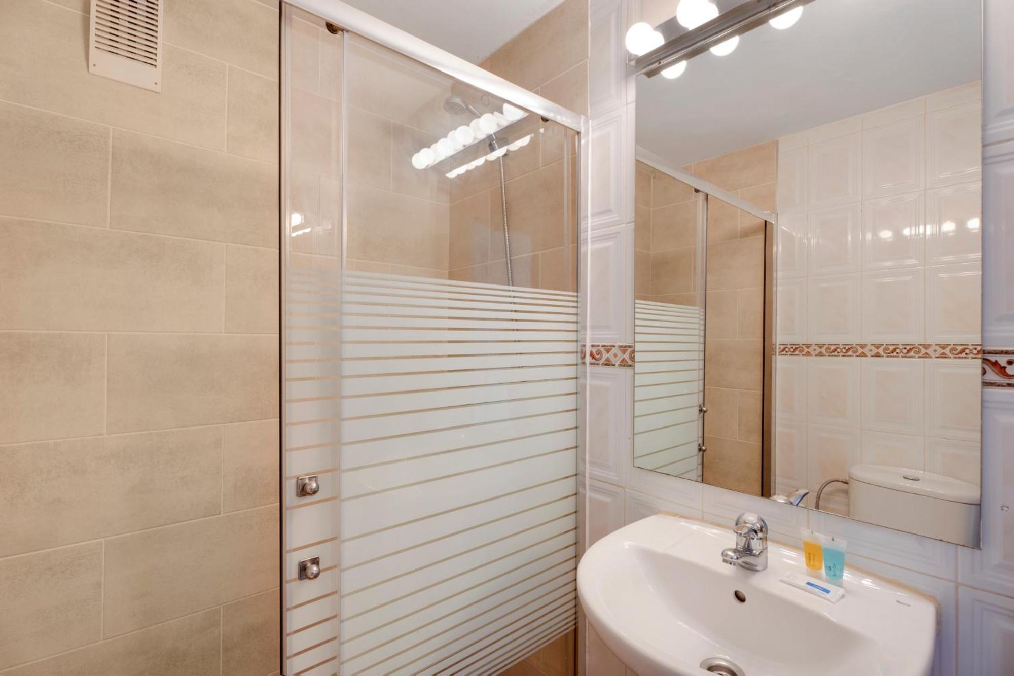 Apartment Bonito Apto Playa Americas Aptos Playa Honda By Paramount Holidays
