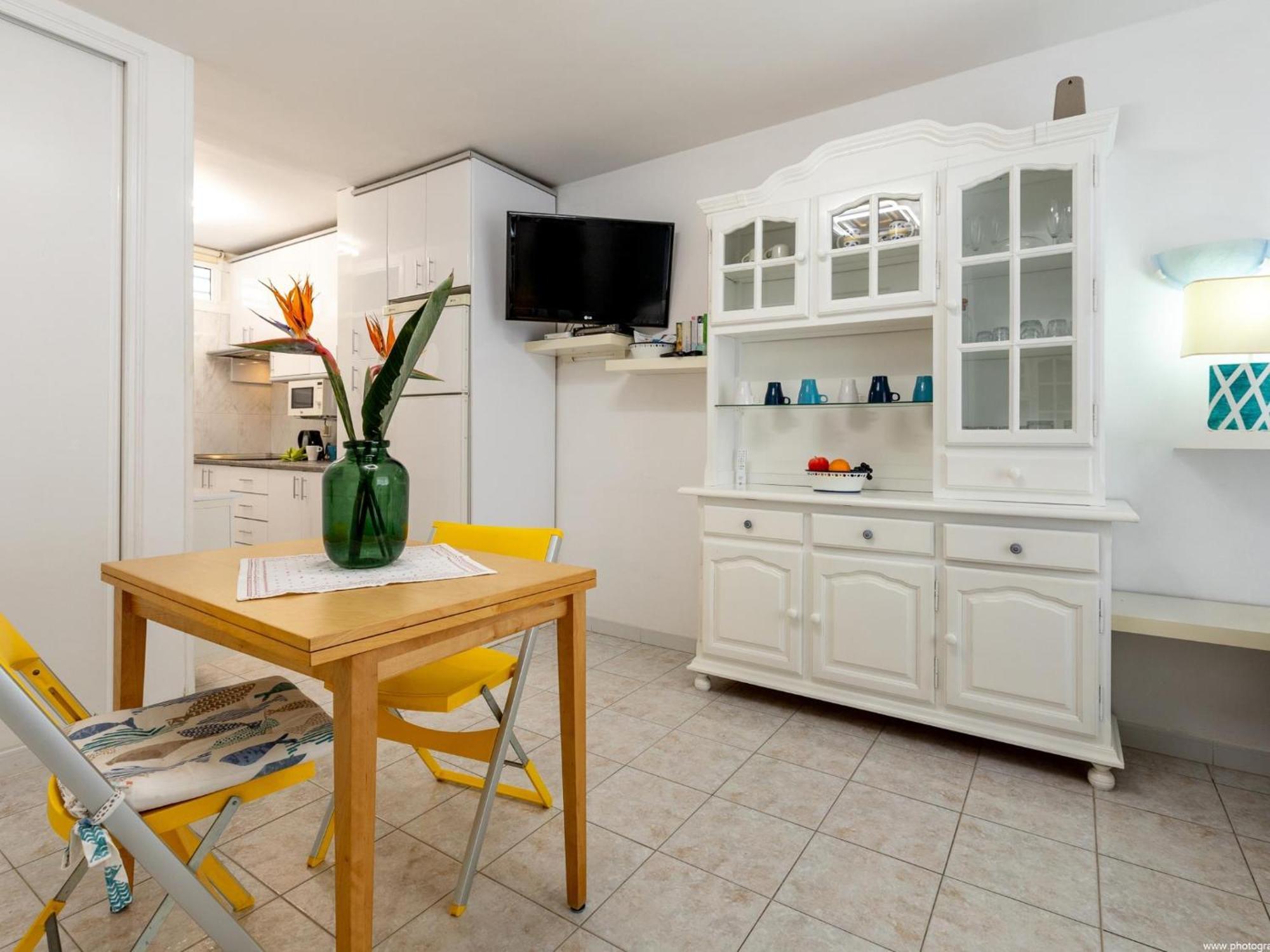 Apartment 222 Olympia *