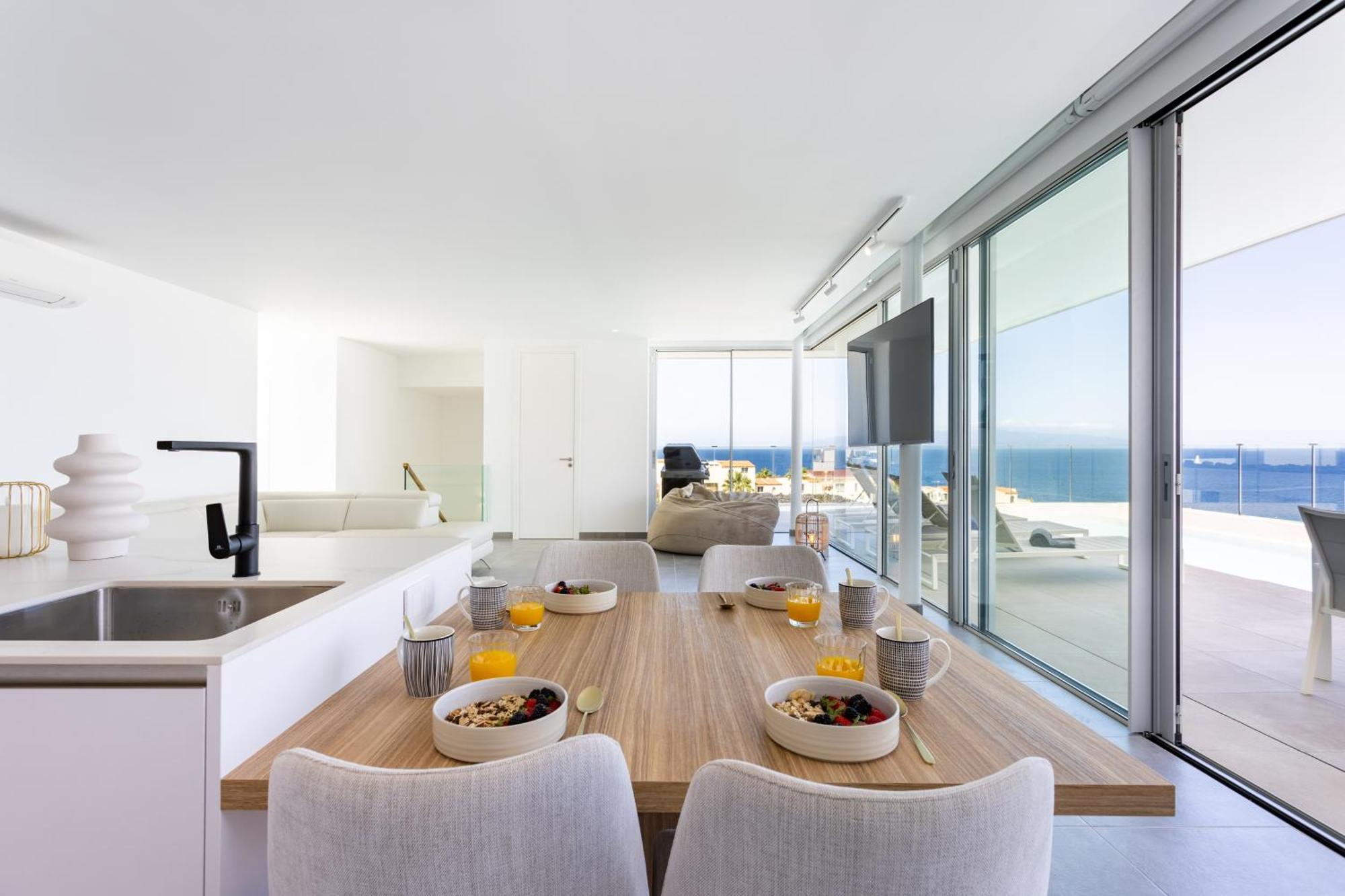 Sybaris 09 By Smart * Costa Adeje (Tenerife)