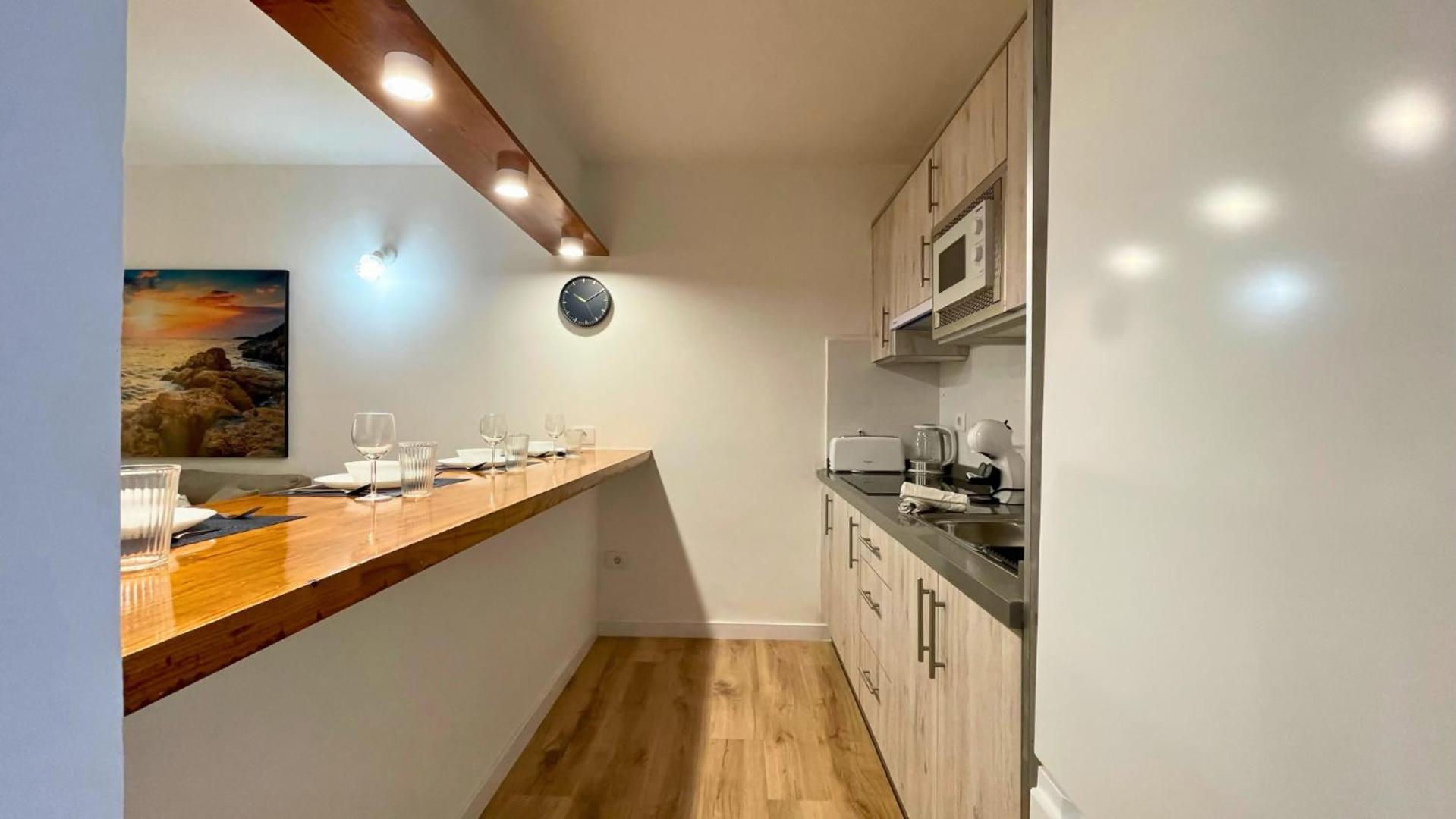 Markethome Neptuno Front 1bdr Appartement *
