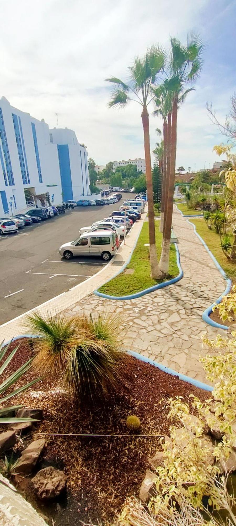 Park Con Piscina, Bar, Wifi, Parking Appartement