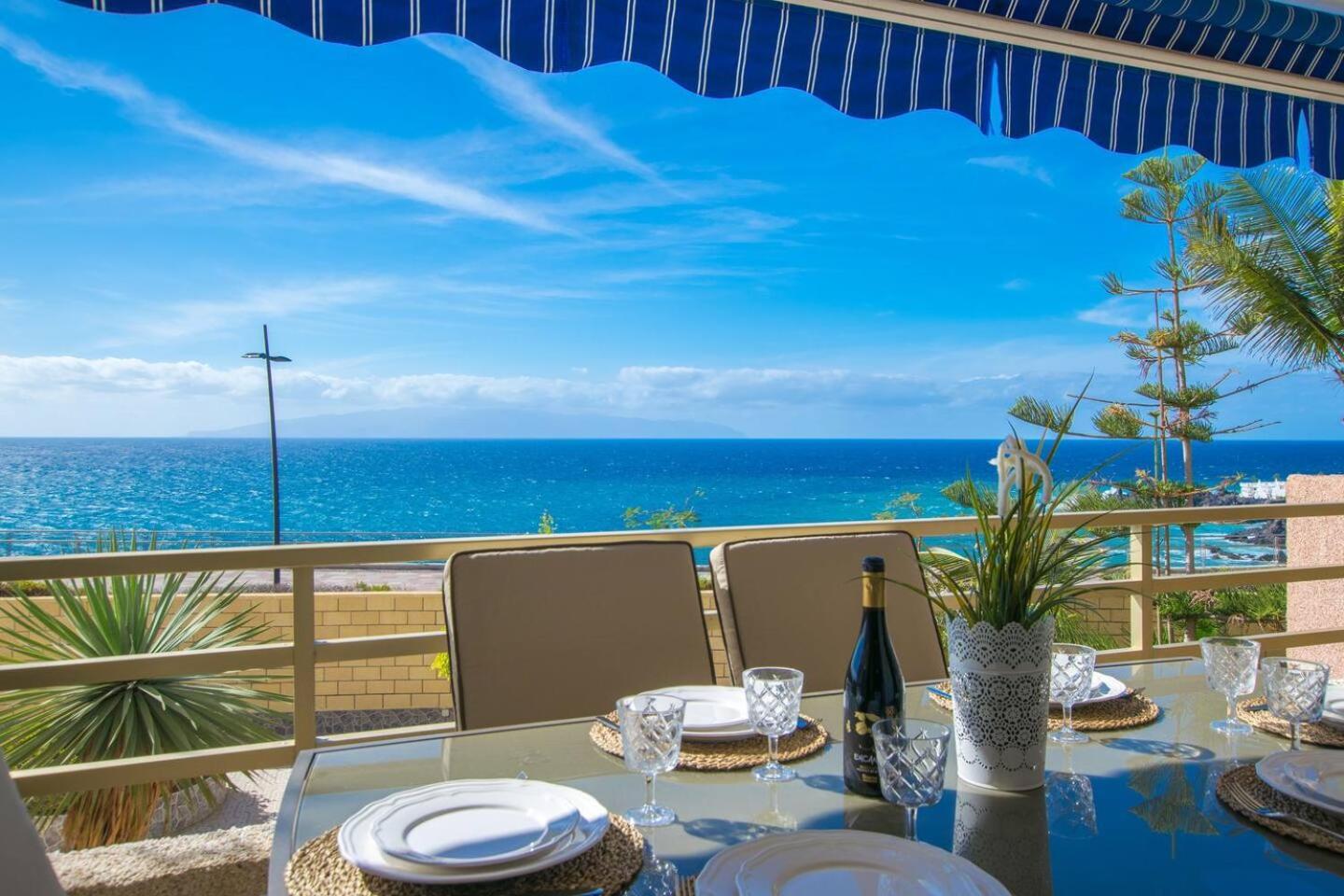 Stunning 2bed Seaview By Dream Homes Tenerife Apartamento