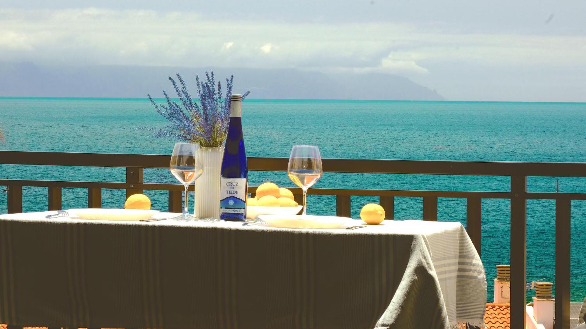 Apartamento Sofia Ocean View Free Wi-fi Check-in 24 Puerto de Santiago (Tenerife)