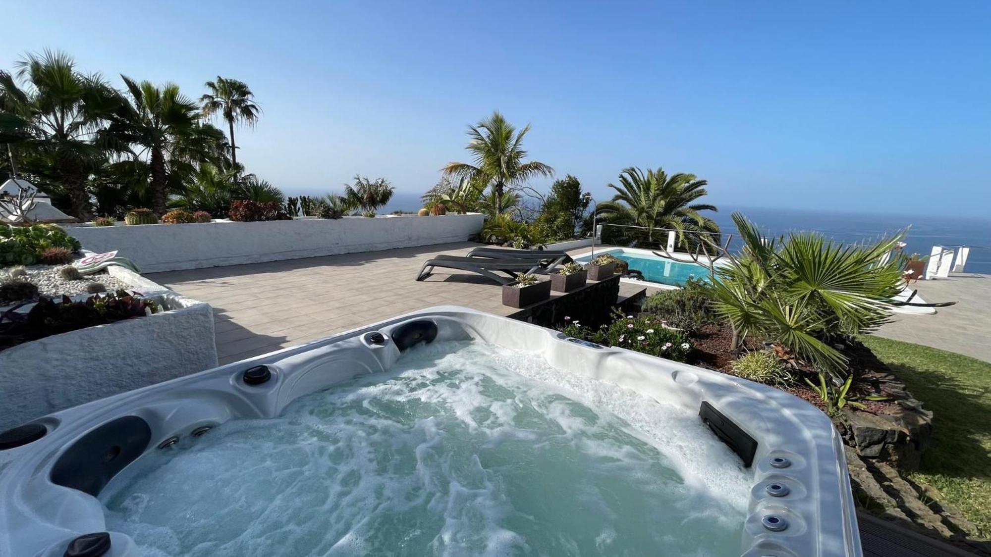 Casa Rocas Villa *
