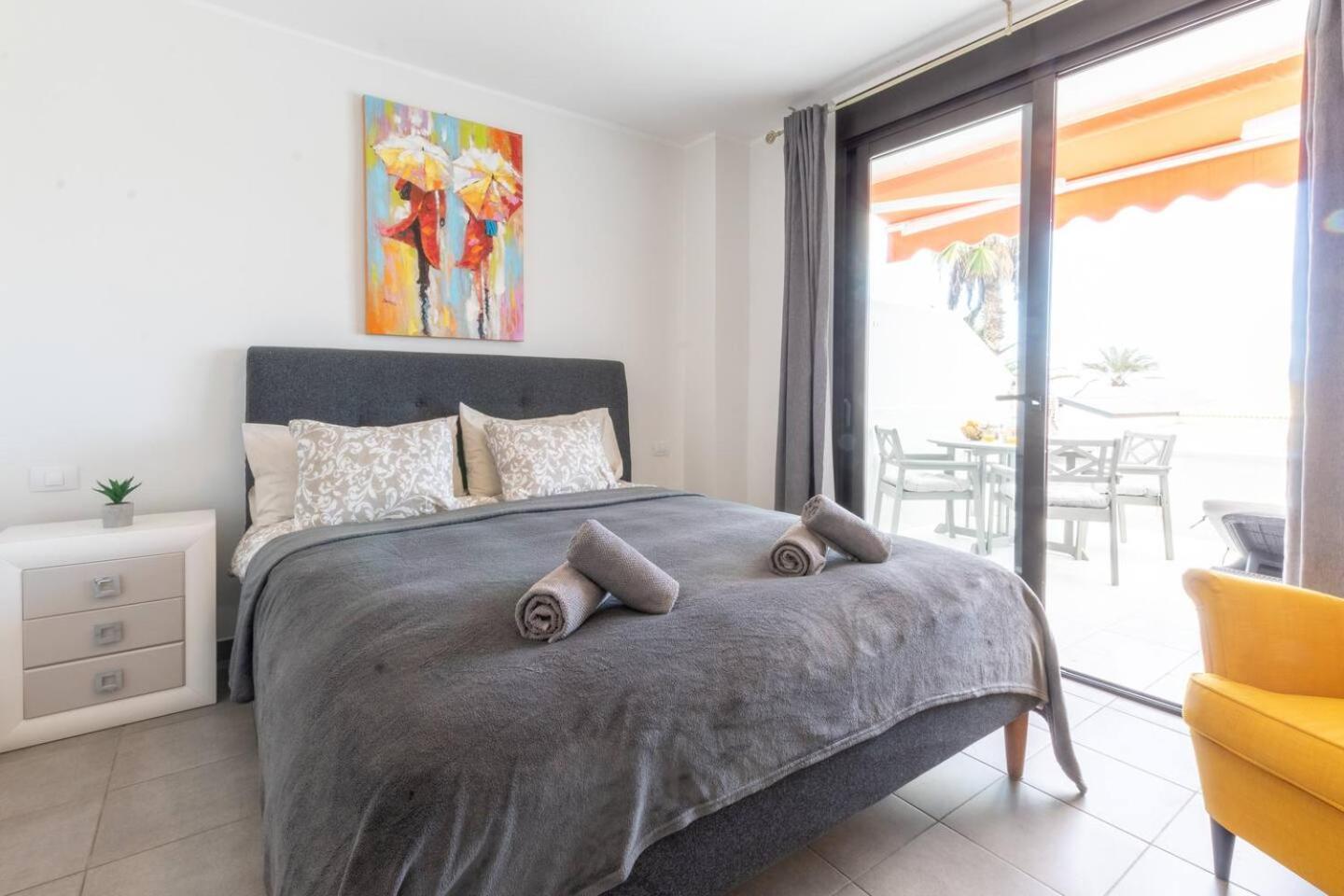 Apartamento Oceanfront Parque Santiago Ii