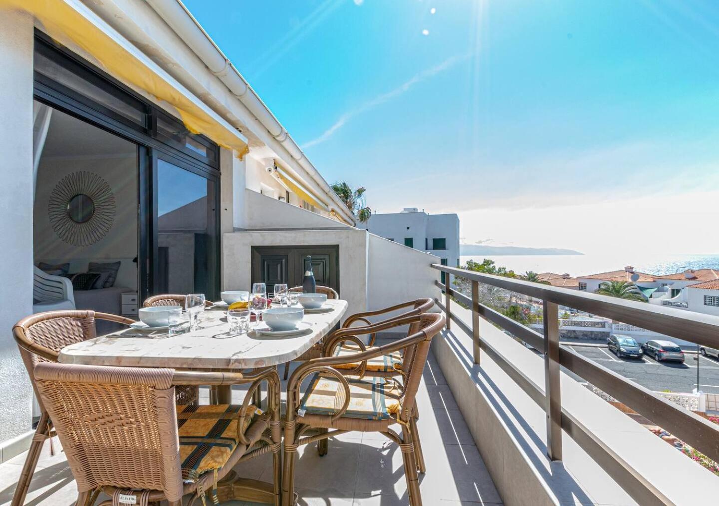 Panoramic View Sunflower By Dream Homes Tenerife Apartment