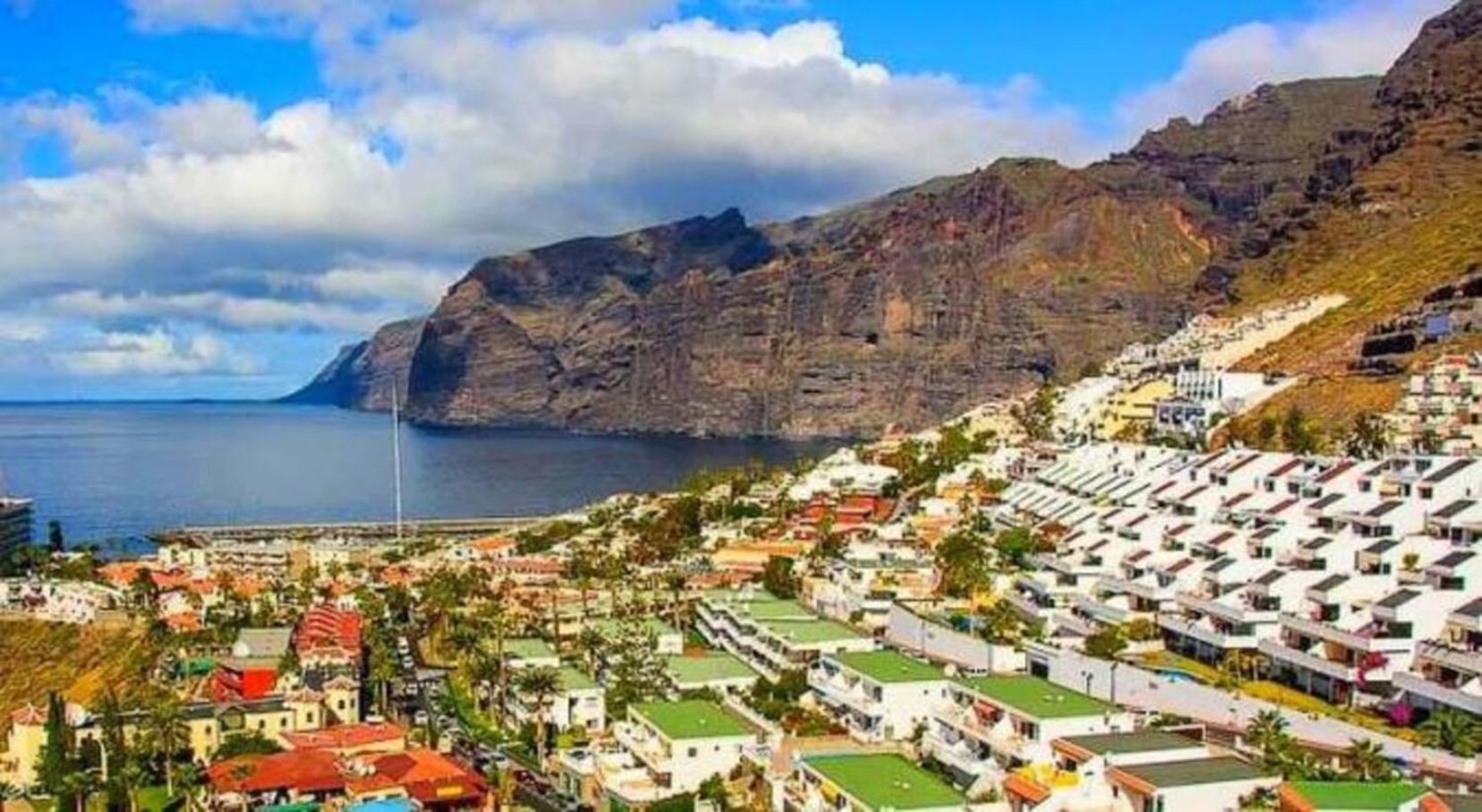 Fantastic View Terrace By Dream Homes Tenerife * Puerto de Santiago (Tenerife)