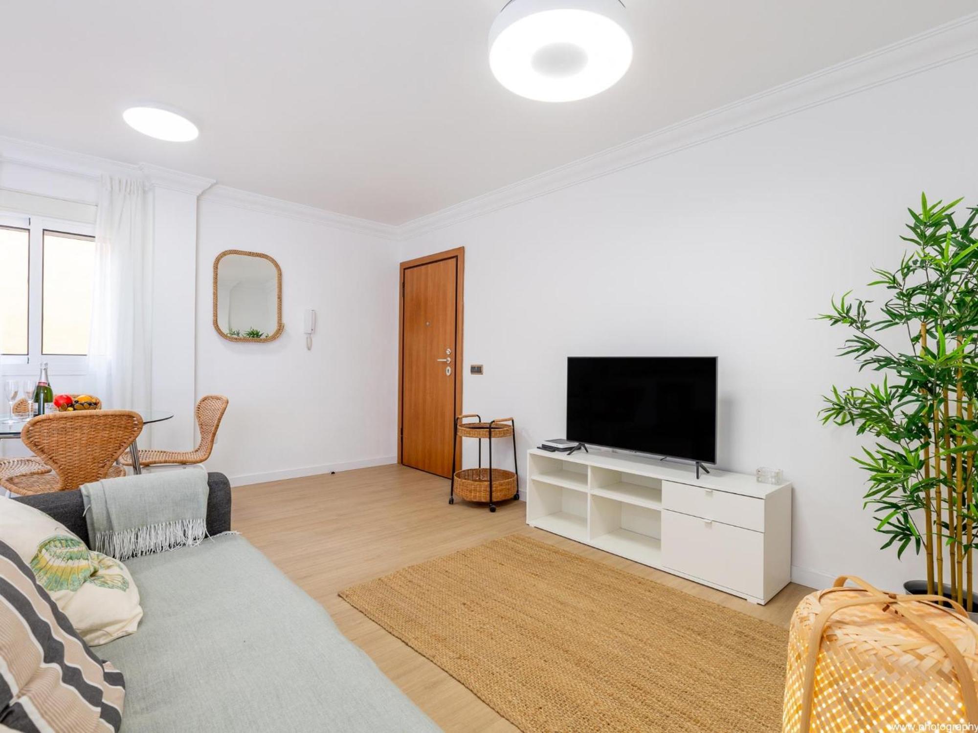 Salt And Sea Apartment, Sea View, Free Wi Fi *