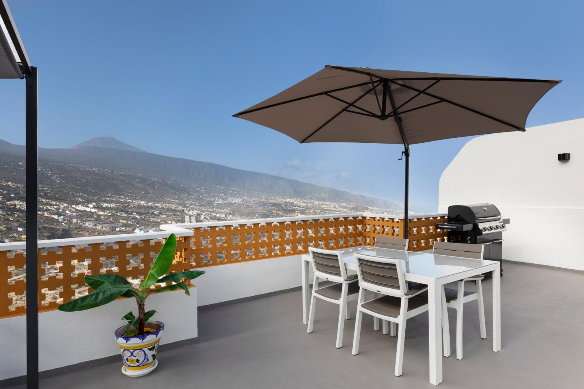 Elegant, Comfortable Penthouse With Scenic Views * La Orotava