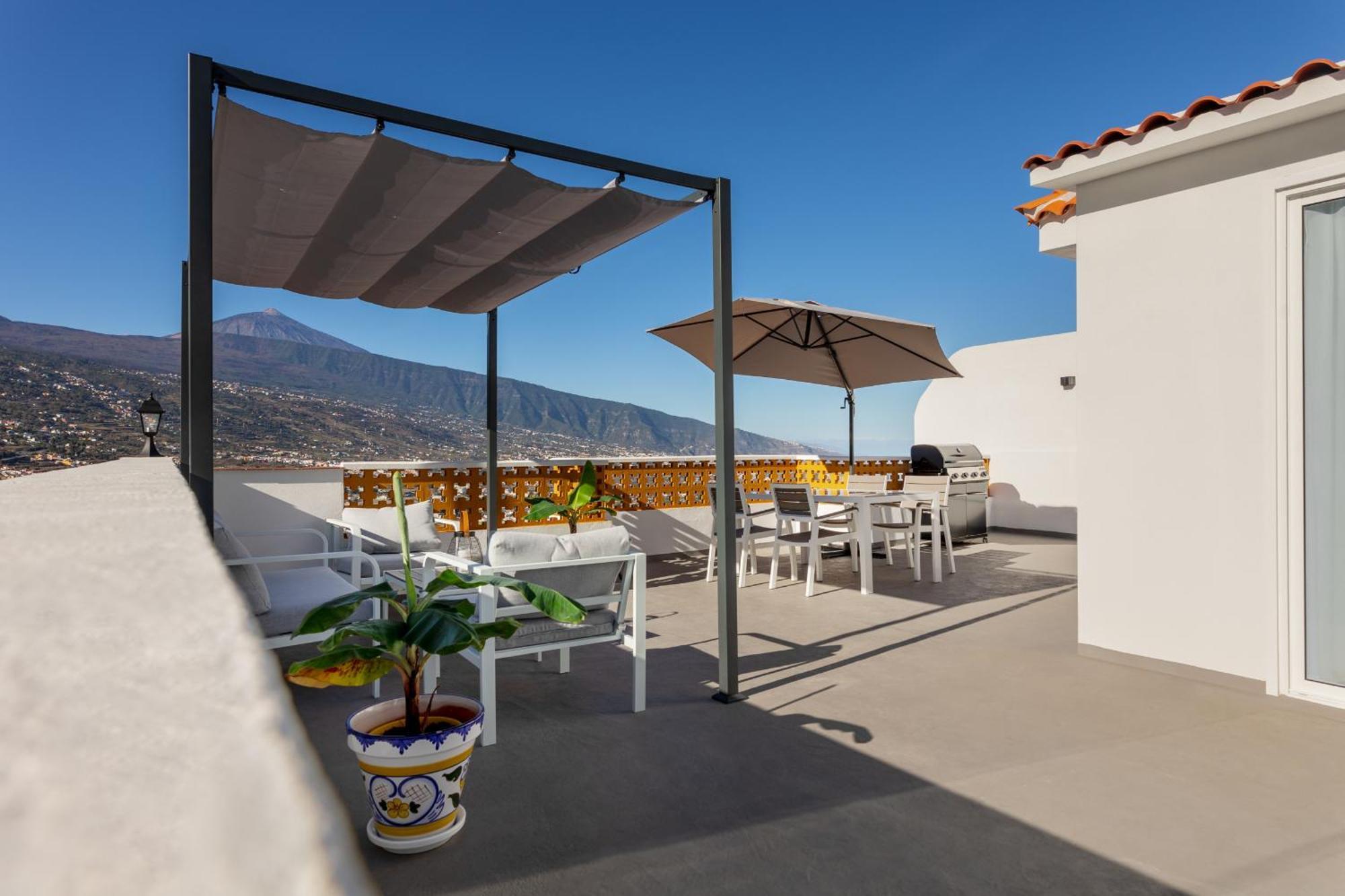 Apartamento Elegant, Comfortable Penthouse With Scenic Views *