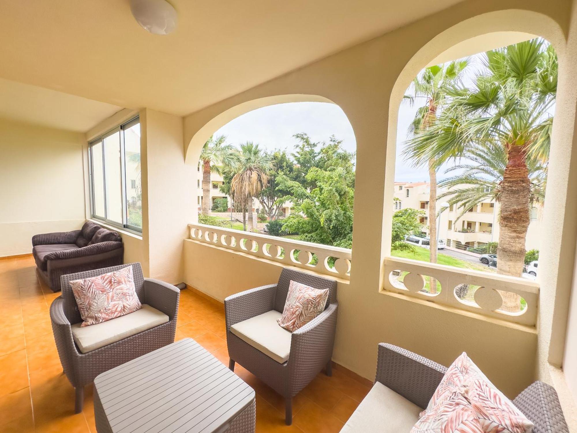 Sunny Vacation 3br Retreat By The Ocean Apartamento Callao Salvaje