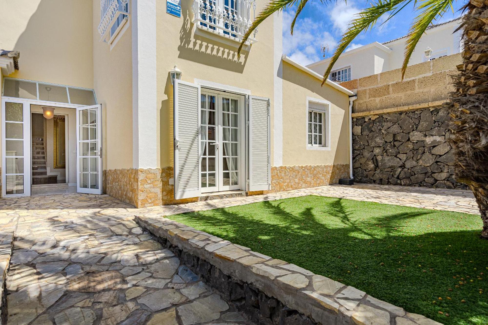 Villa Con Piscina En Madronal Fanabe, Costa Adeje
