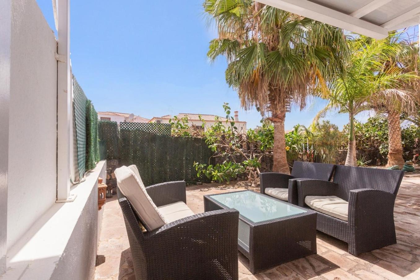 3h La Quinta Villa