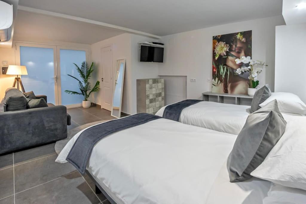 Casa Amore - By Apricus Holidays *