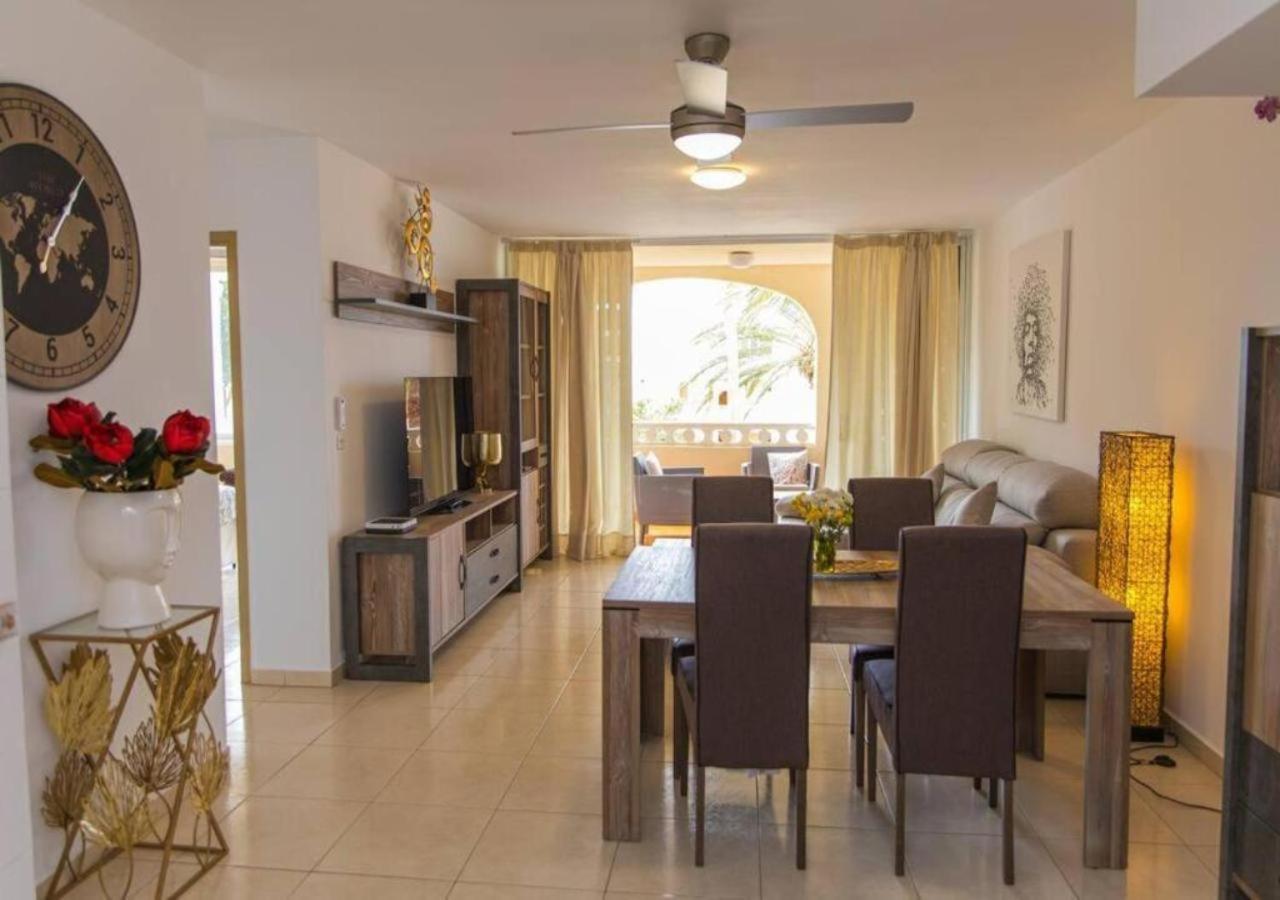 Sunny Vacation 3br Retreat By The Ocean *
